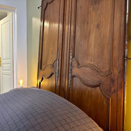 Maison A La Guitarde - Hotel Particulier Hippolyte Châteauroux 외부 사진