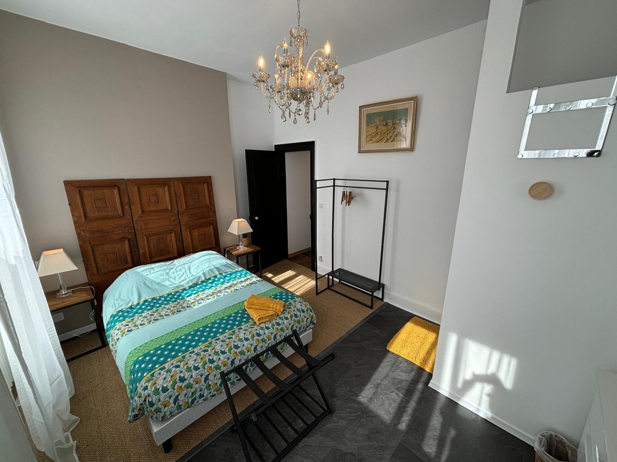 Maison A La Guitarde - Hotel Particulier Hippolyte Châteauroux 외부 사진