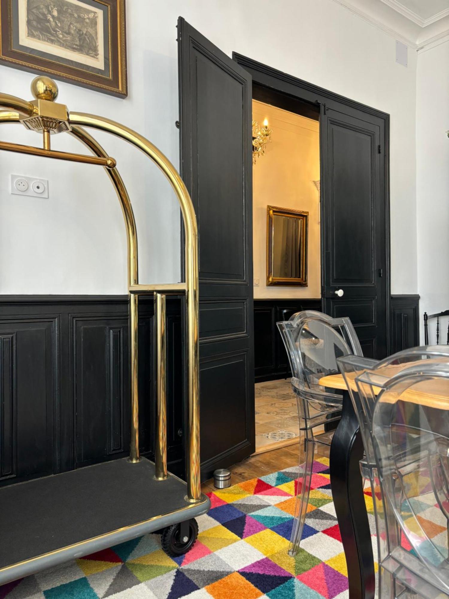 Maison A La Guitarde - Hotel Particulier Hippolyte Châteauroux 외부 사진